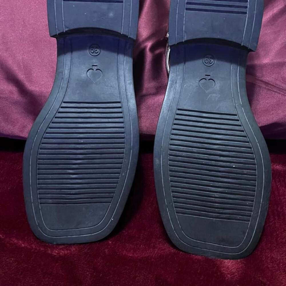 Women's chocolate brown Footwear - Picture 3 of 5